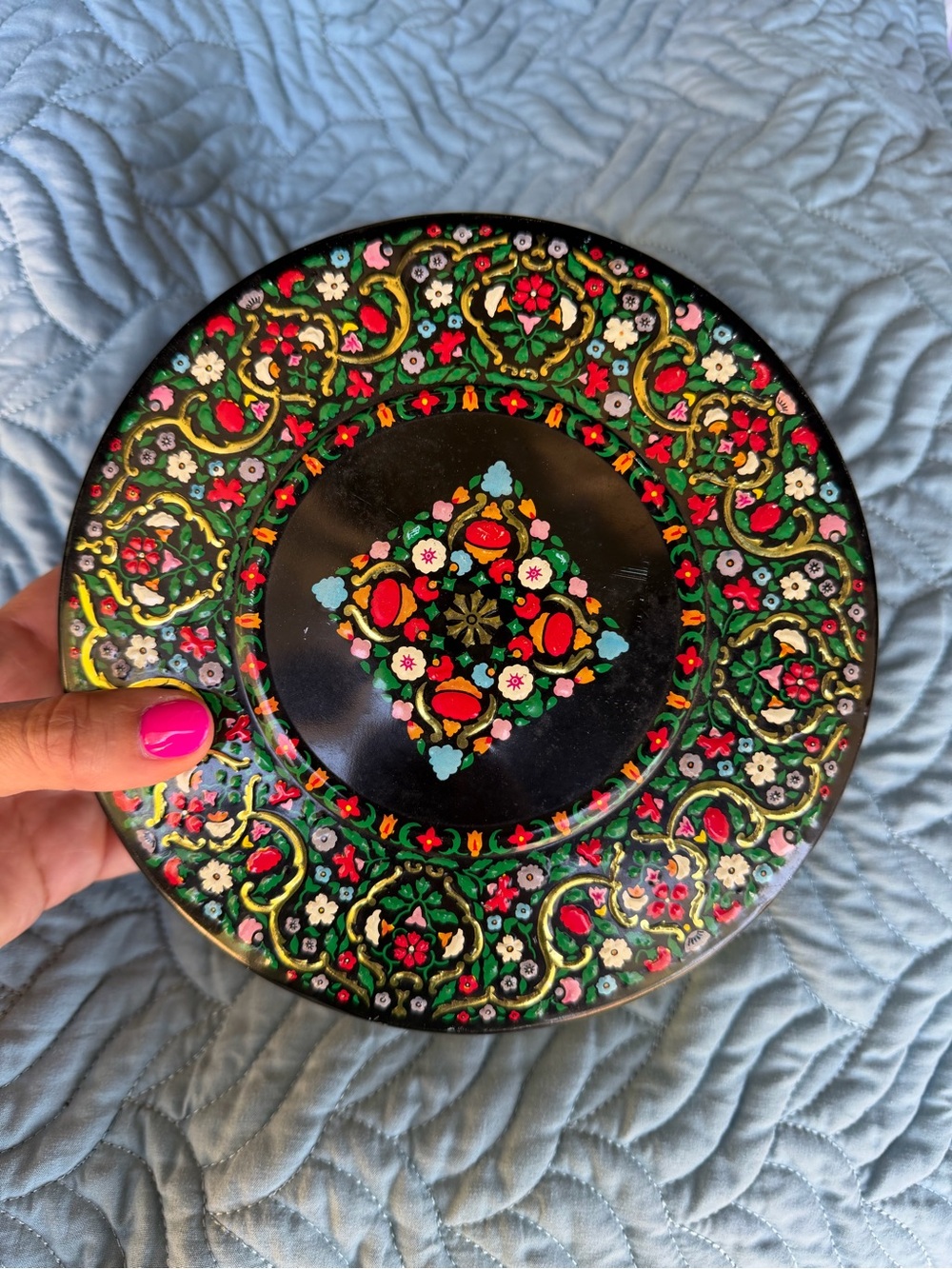 Metal tin